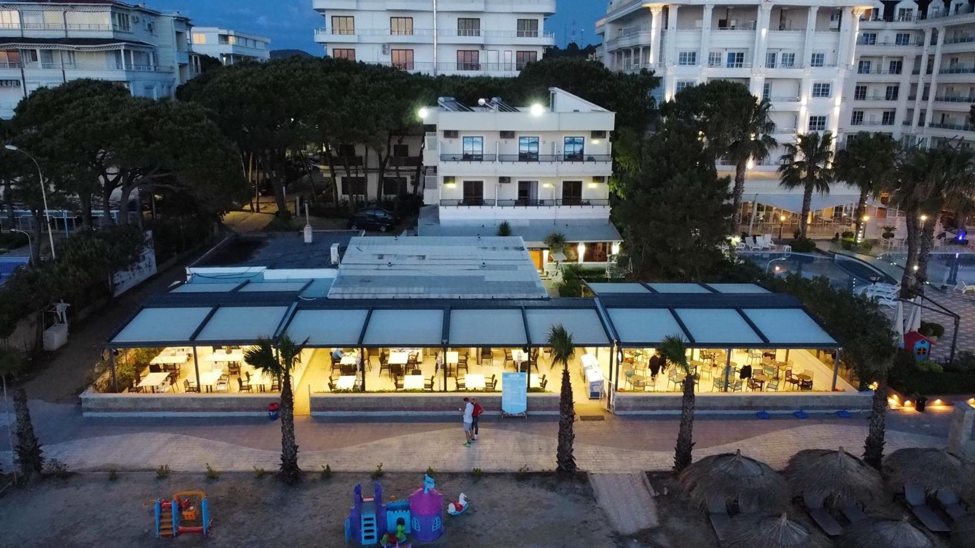 Okej Hotel Golem  Eksteriør bilde