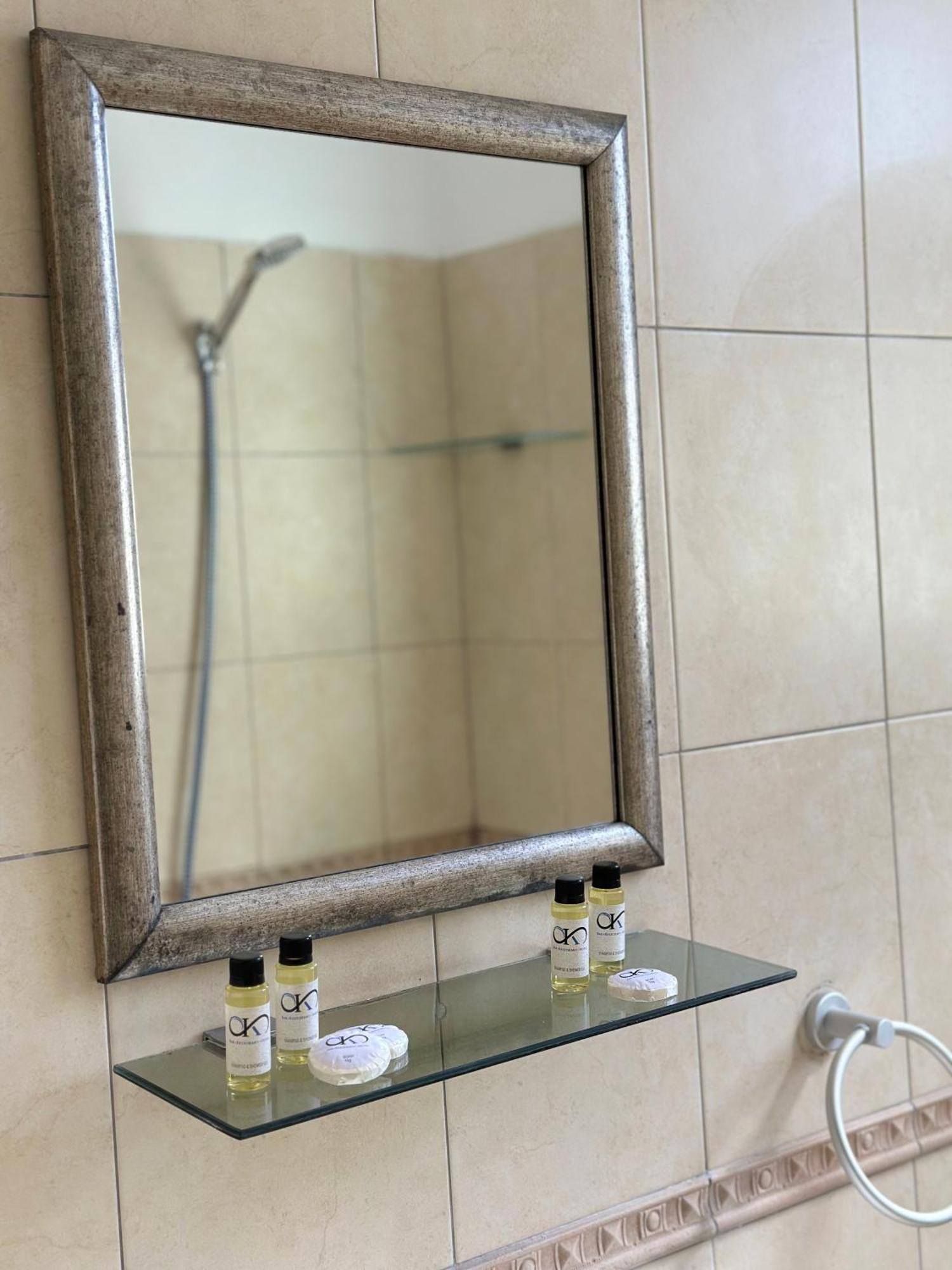 Okej Hotel Golem  Rom bilde